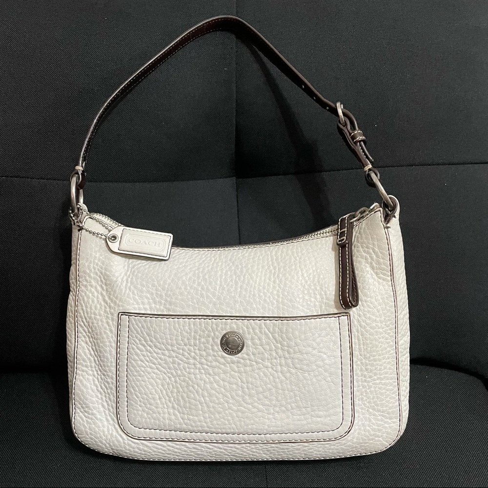 VINTAGE White Pebbled Leather Coach Chelsea Handbag